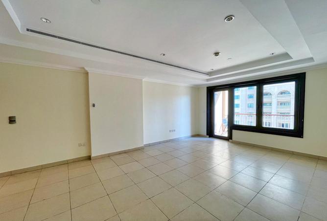 787492 - Property Image 2