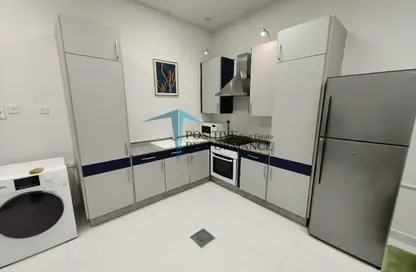 Apartment - 1 Bedroom - 1 Bathroom for rent in Bin Omran 35 - Fereej Bin Omran - Doha Apartment - 1 Bedroom - 1 Bathroom for rent in Bin Omran 35 - Fereej Bin Omran - Doha