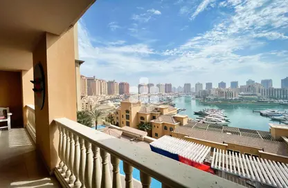 Apartment - 2 Bedrooms - 2 Bathrooms for rent in Tower 9 - Porto Arabia - The Pearl Island - Doha