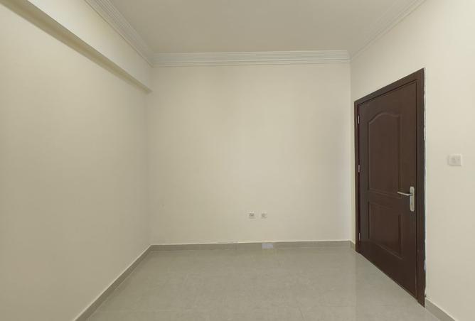 994412 - Property Image 2