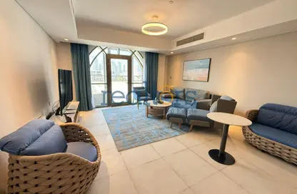 Apartment - 2 Bedrooms - 3 Bathrooms for rent in La Plage Centrale - La Plage - The Pearl Island - Doha