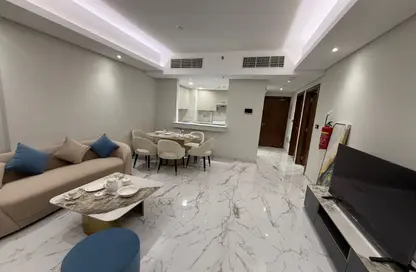 Apartment - 2 Bedrooms - 2 Bathrooms for rent in Lusail Marina Heights - Marina District - Lusail