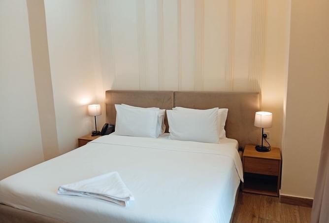 986305 - Property Image 3