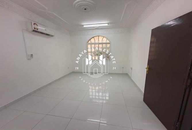 1001636 - Property Image 2