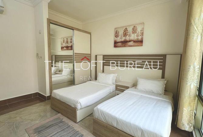 992238 - Property Image 3