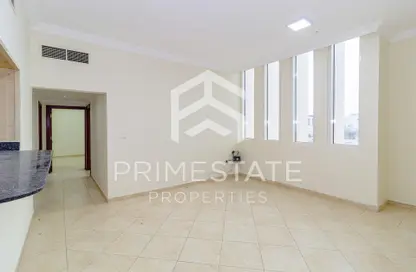 Apartment - 2 Bedrooms - 2 Bathrooms for rent in Al Sadd - Doha