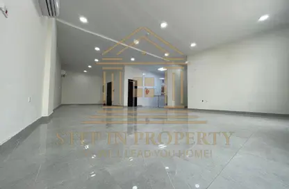 Apartment - 3 Bedrooms - 3 Bathrooms for rent in Al Waab Street - Al Waab - Doha