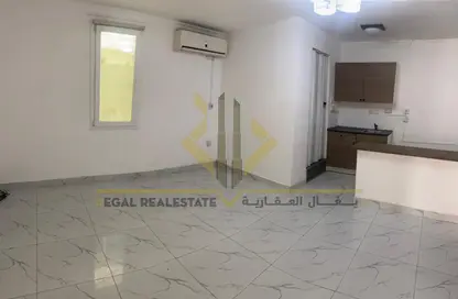 شقة - غرفة نوم - 1 حمام للايجار في الدحيل - الدحيل - الدوحة