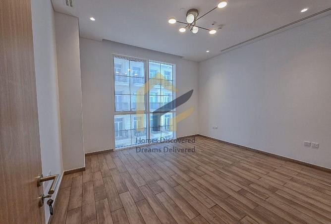 963253 - Property Main Image