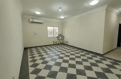 Apartment - 3 Bedrooms - 3 Bathrooms for rent in Anas Street - Fereej Bin Mahmoud North - Fereej Bin Mahmoud - Doha