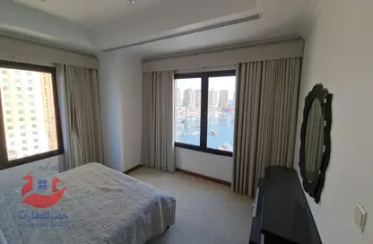 Apartment - 3 Bedrooms - 4 Bathrooms for sale in Tower 27 - Porto Arabia - The Pearl Island - Doha