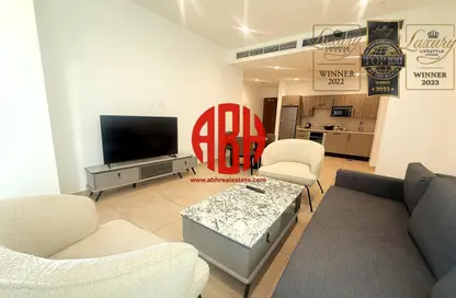 Apartment - 1 Bedroom - 2 Bathrooms for rent in Corniche Road - Corniche Road - Doha