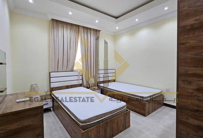 940202 - Property Image 2