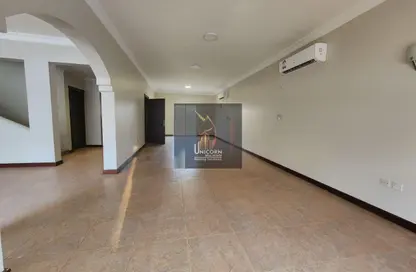 Compound - 4 Bedrooms - 3 Bathrooms for rent in Al Thumama - Al Thumama - Doha