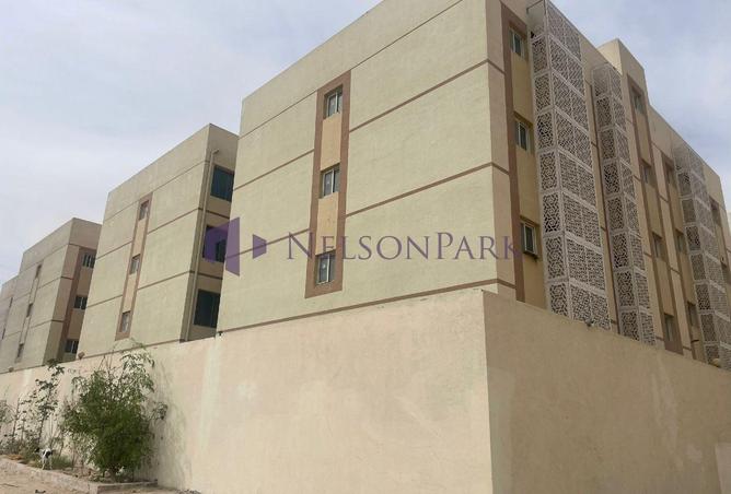 987423 - Property Main Image