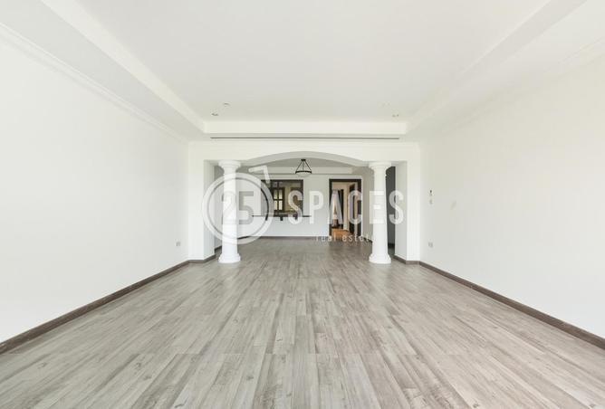 953124 - Property Image 2