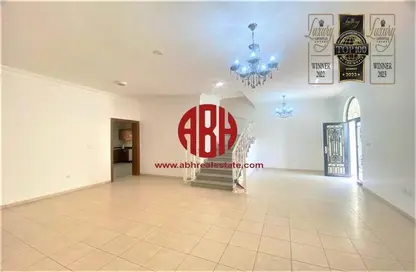Compound - 3 Bedrooms - 3 Bathrooms for rent in Ain Khaled Villas - Ain Khaled - Doha