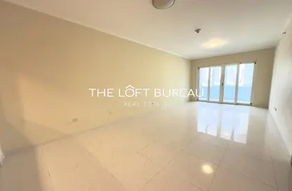 Apartment - 3 Bedrooms - 4 Bathrooms for rent in Viva West - Viva Bahriyah - The Pearl Island - Doha