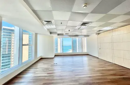 Empty Room image for: Office Space - Studio - 2 Bathrooms for rent in Palm Tower B - Palm Towers - West Bay - Doha, Image 1