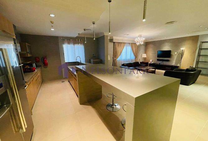 975805 - Property Image 2