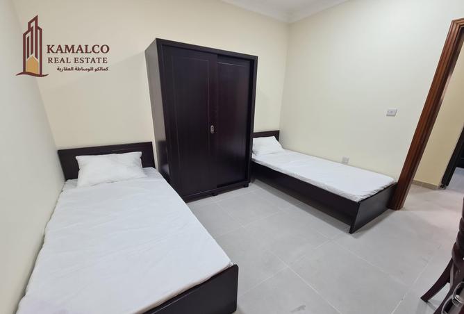 932186 - Property Image 2
