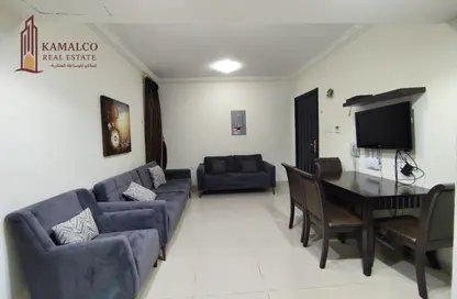 Apartment - 1 Bedroom - 2 Bathrooms for rent in Umm Ghuwalina - Umm Ghuwailina - Doha