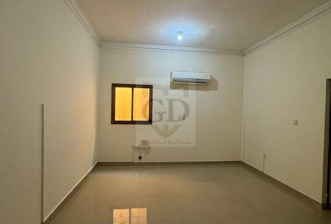 965865 - Property Image 3