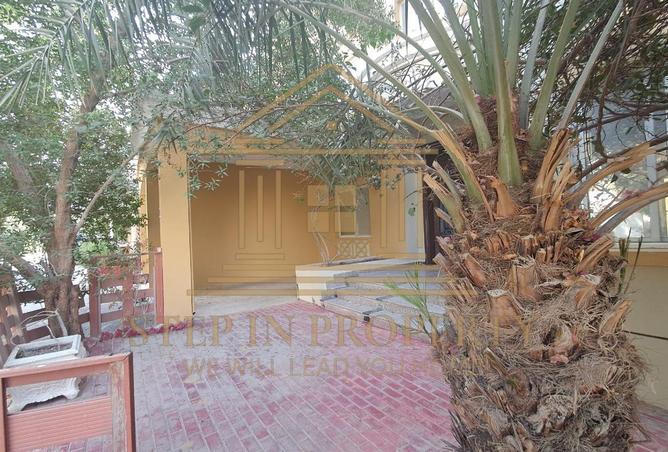 963604 - Property Image 2