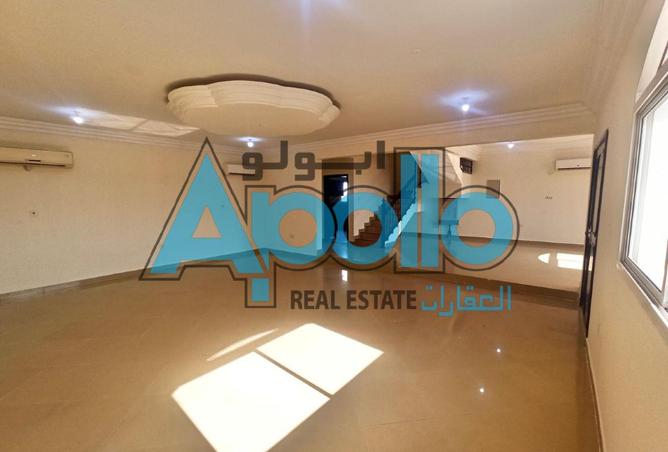 940535 - Property Image 2