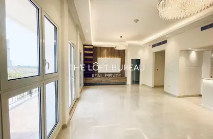 Apartment - 2 Bedrooms - 3 Bathrooms for sale in Qanat Quartier - The Pearl Island - Doha