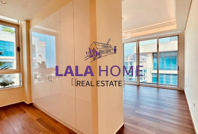 982365 - Property Image 2