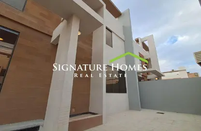 Villa - 6 Bedrooms - 7 Bathrooms for sale in Sumaysimah - Sumaysimah - Al Khor