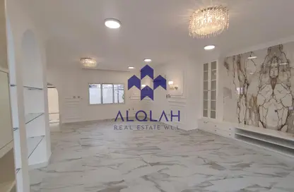 Villa - 3 Bedrooms - 3 Bathrooms for rent in New Salata - Salata - Doha