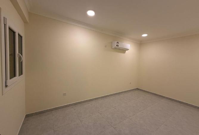 1005967 - Property Image 3