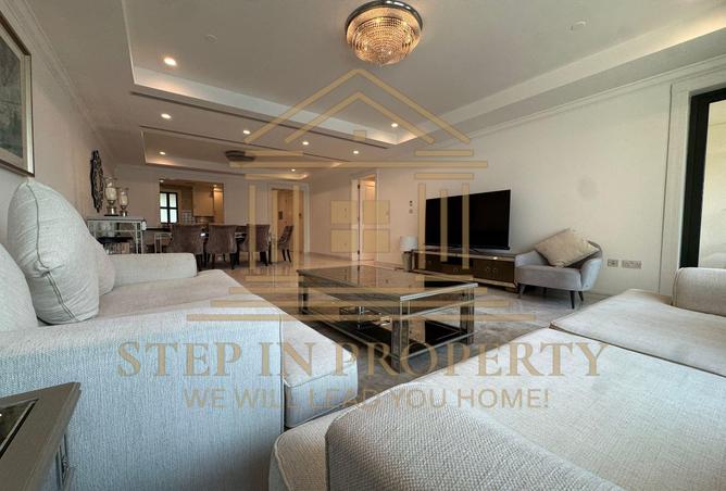 981869 - Property Image 2