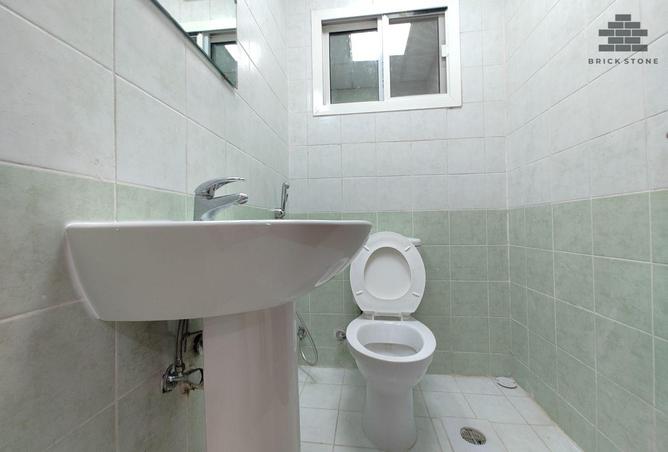 913616 - Property Image 3