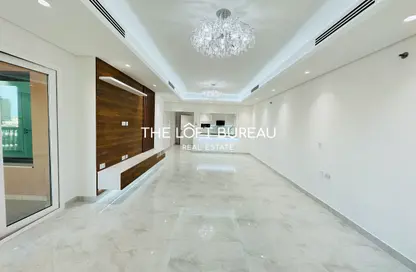 Apartment - 2 Bedrooms - 3 Bathrooms for sale in East Porto Drive - Porto Arabia - The Pearl Island - Doha