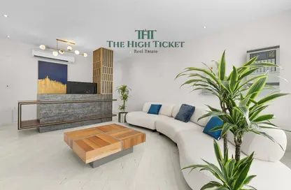 Apartment - 1 Bedroom - 1 Bathroom for rent in Fereej Bin Mahmoud North - Fereej Bin Mahmoud - Doha