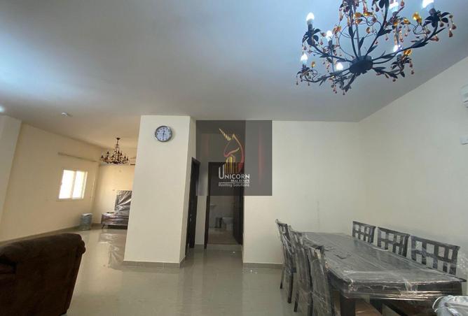 918108 - Property Image 2