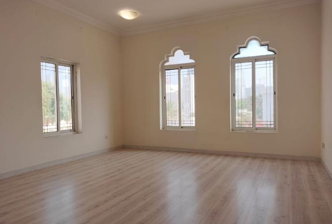 978497 - Property Main Image