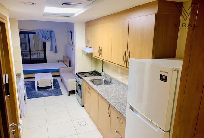 992172 - Property Image 2