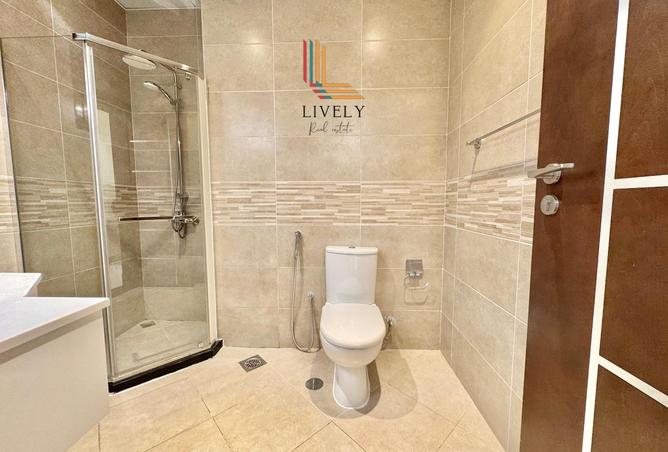 988705 - Property Image 3