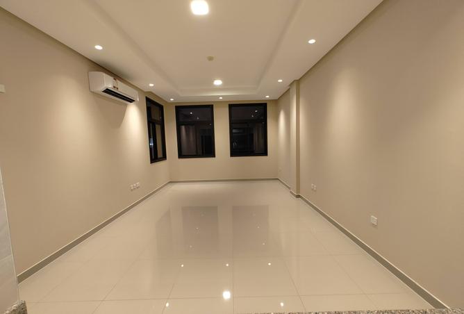 995017 - Property Image 2