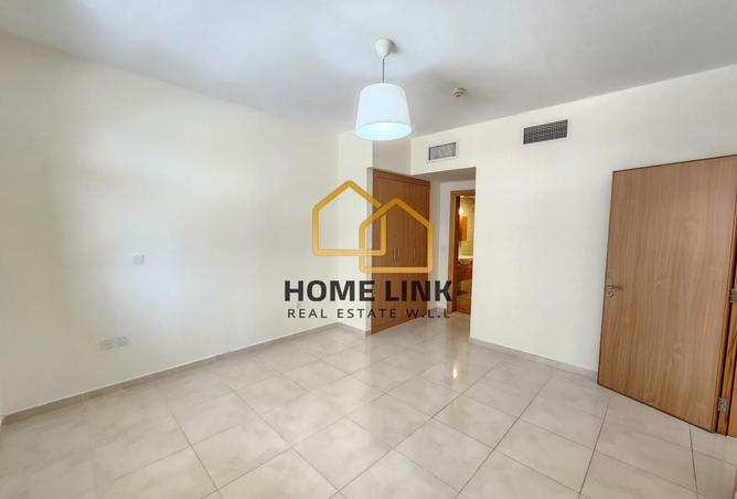 968119 - Property Main Image