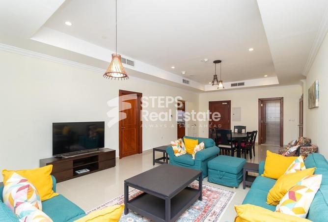 Apartment - 2 Bedrooms - 3 Bathrooms for rent in West Porto Drive - Porto Arabia - The Pearl Island - Doha