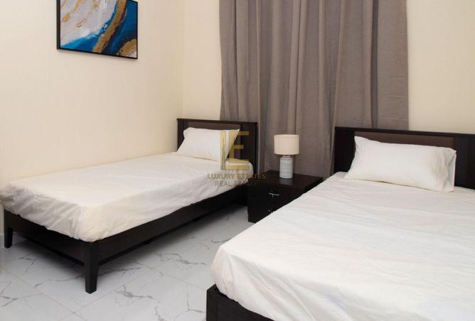 990697 - Property Image 3