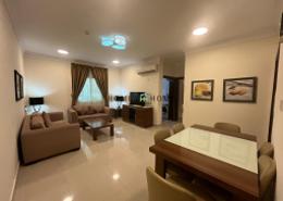 صورةغرفة المعيشة لـ: شقة - 2 غرف نوم - 2 حمامات للكراء في ام غويلينا - أم غويلينا - الدوحة, صورة 1