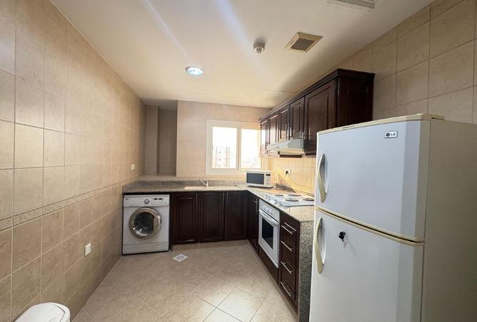 1003350 - Property Image 2