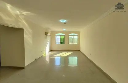 شقة - 2 غرف نوم - 2 حمامات للايجار في شارع السد - السد - الدوحة