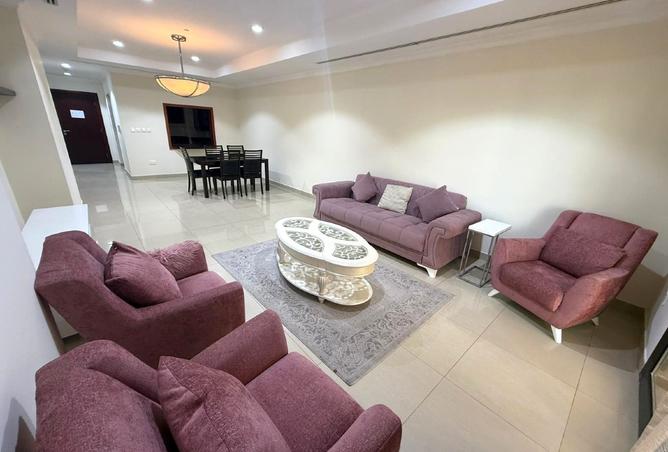 945651 - Property Image 2